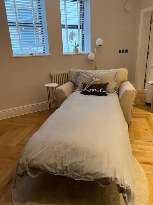 New Apartment, 10 Mins From Principality Stadium Cardiff Exteriér fotografie